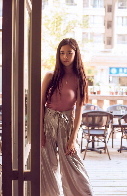 JiuyouAPP下载-斯诺克世界排名丁俊晖升至前十，斯诺克世锦赛冠军 丁俊晖